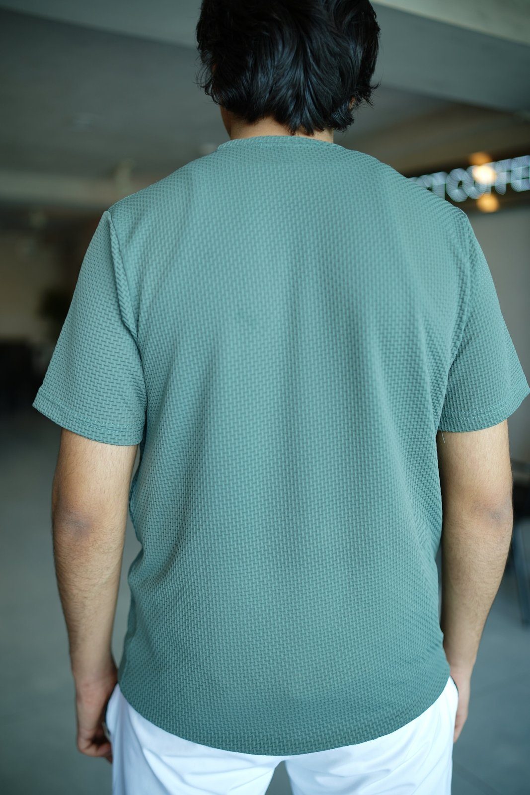 Drop shoulder bubble tee styled with trousers - Soch